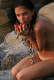 Jenya D 20uqeqh00q